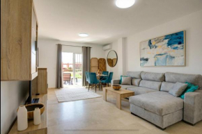No1 - Beachfront Estepona, close to port, 2 bedroom, 2 bathroom, sleeps 5